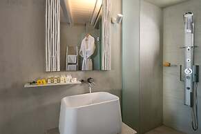 Mythical Blue Luxury Suites