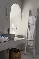 Mythical Blue Luxury Suites