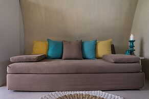 Mythical Blue Luxury Suites