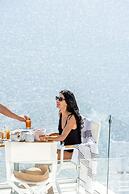 Mythical Blue Luxury Suites