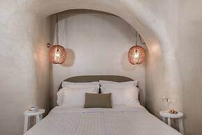 Mythical Blue Luxury Suites