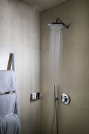 Mythical Blue Luxury Suites