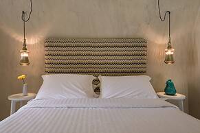 Mythical Blue Luxury Suites