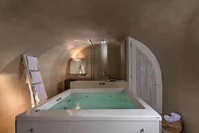 Mythical Blue Luxury Suites