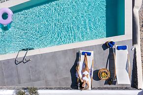 Mythical Blue Luxury Suites