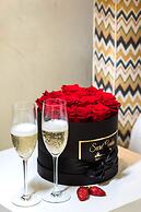 Mythical Blue Luxury Suites