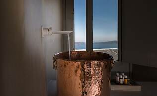 Mythical Blue Luxury Suites