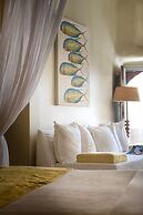 Mythical Blue Luxury Suites