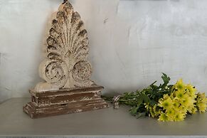 Mythical Blue Luxury Suites