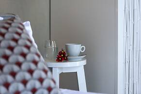 Mythical Blue Luxury Suites