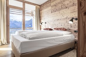 NIDUM - Casual Luxury Hotel