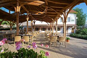 Babiččina Zahrada Penzion & Restaurace