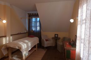 Babiččina Zahrada Penzion & Restaurace