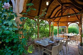 Babiččina Zahrada Penzion & Restaurace