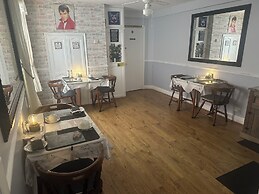 Adelaide Guesthouse