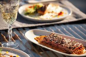 Athenian Riviera Hotel & Suites