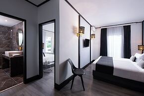 Athenian Riviera Hotel & Suites