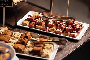 Athenian Riviera Hotel & Suites