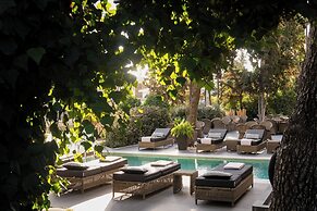 Athenian Riviera Hotel & Suites