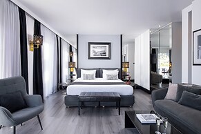 Athenian Riviera Hotel & Suites