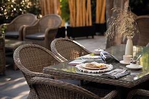 Athenian Riviera Hotel & Suites