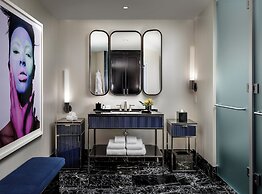 Bisha, a Luxury Collection Hotel Toronto