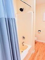 The Kingsley Suites