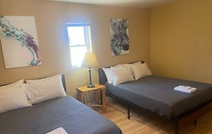 The Kingsley Suites