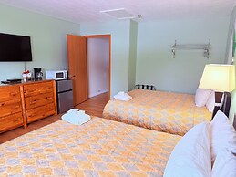 The Kingsley Suites