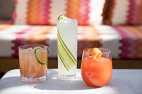 Kimpton Rowan Palm Springs Hotel by IHG