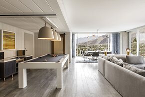 Kimpton Rowan Palm Springs Hotel by IHG