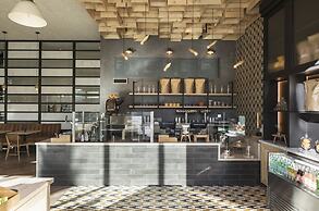 Kimpton Rowan Palm Springs Hotel by IHG