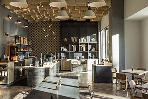 Kimpton Rowan Palm Springs Hotel by IHG