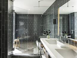 Kimpton Rowan Palm Springs Hotel by IHG