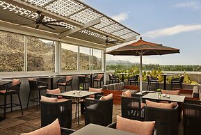 Kimpton Rowan Palm Springs Hotel by IHG