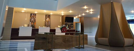 Ramada by Wyndham Constanta