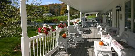 1896 House Country Inn & Motels