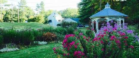 1896 House Country Inn & Motels