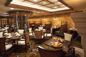 Historic Franklin Hotel