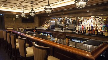 Historic Franklin Hotel