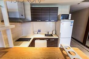 World City Jiamei Service Apartment