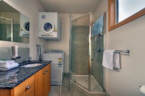 Freycinet Stone Studio 6