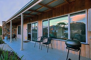 Freycinet Stone Studio 6