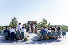 Russian seasons Park-hotel Peresvet