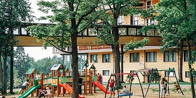 Russian seasons Park-hotel Peresvet