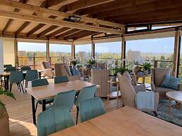 Russian seasons Park-hotel Peresvet