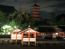 Miyajima Machiya Hotel Shiomachi-An