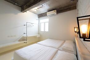 Siam Plug In Hostel