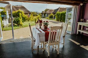 TshiBerry Bed & Breakfast