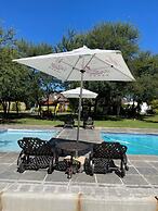 TshiBerry Bed & Breakfast